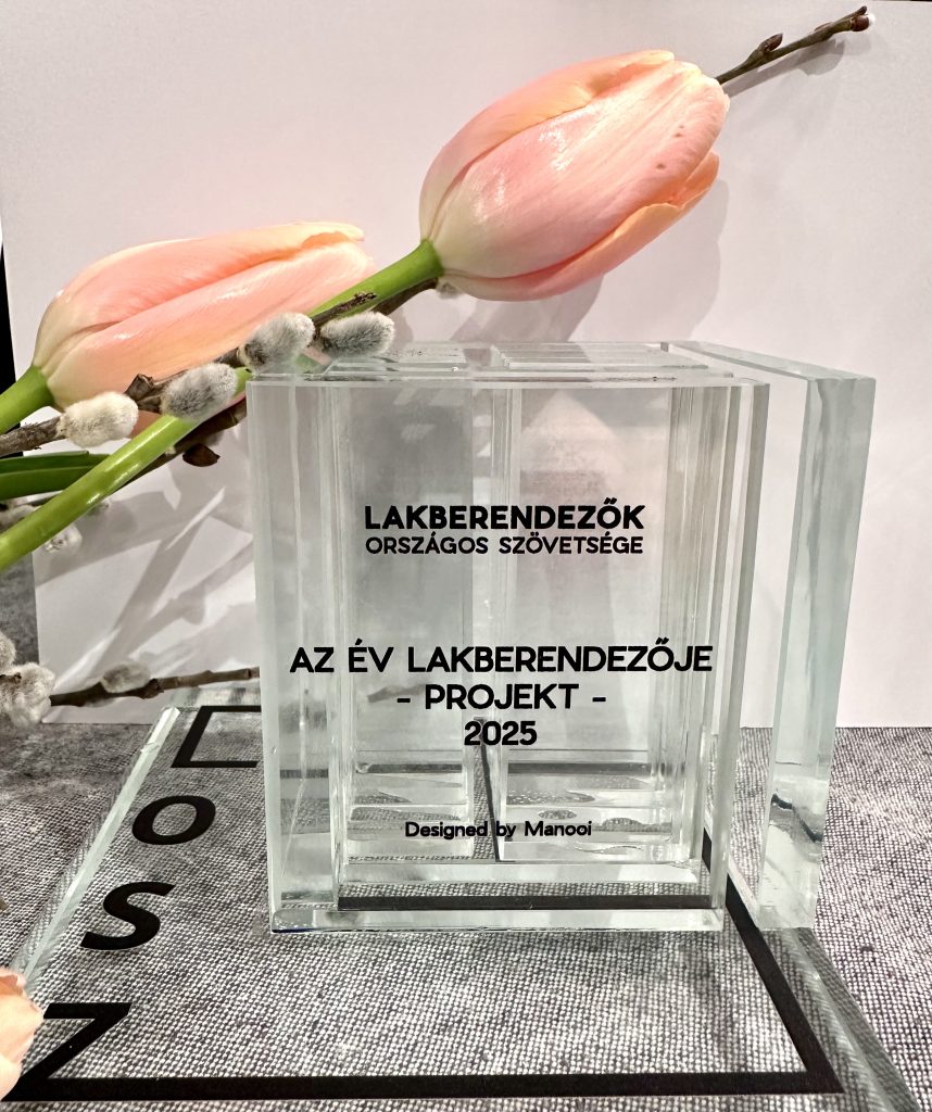Év lakberendezője